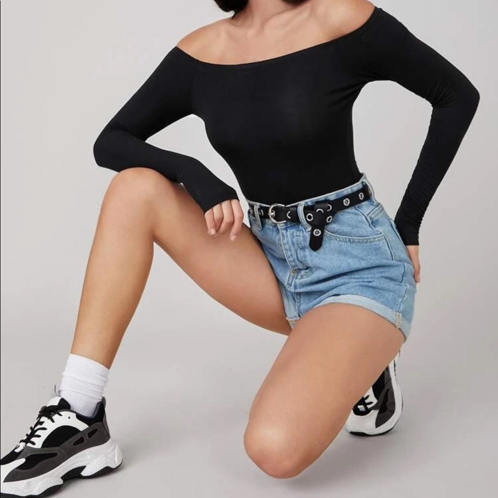 SHEIN Off Shoulder Fitted Bodysuit